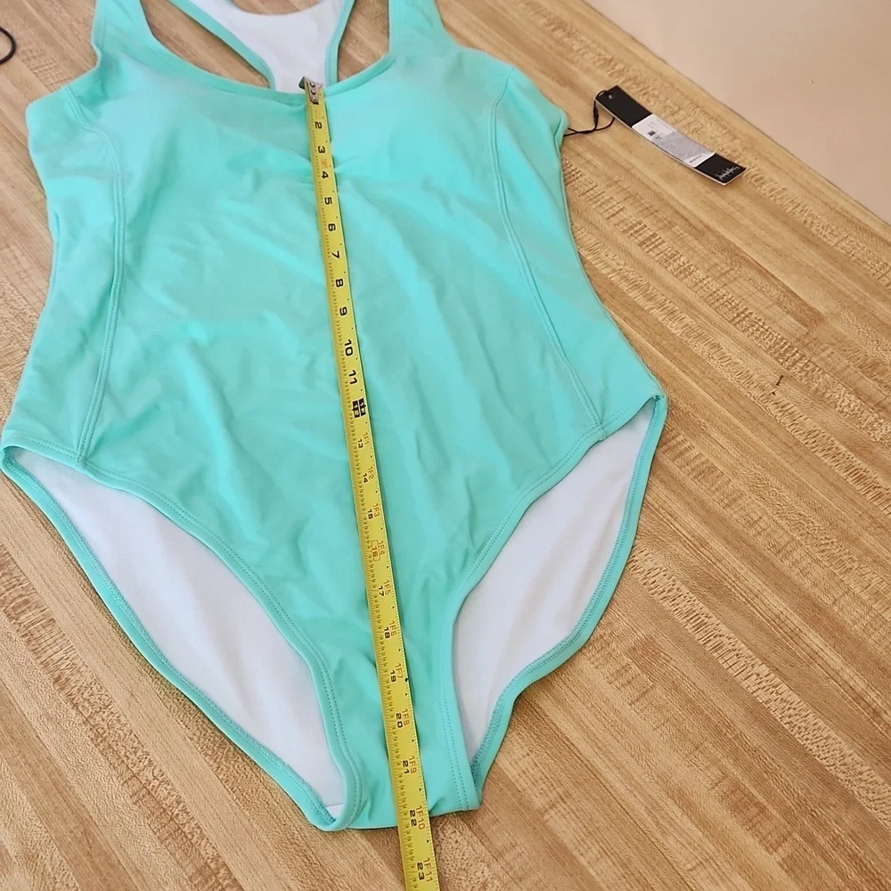 Nicole Miller Studio One-piece Racerback with a scoop Neckline, size L